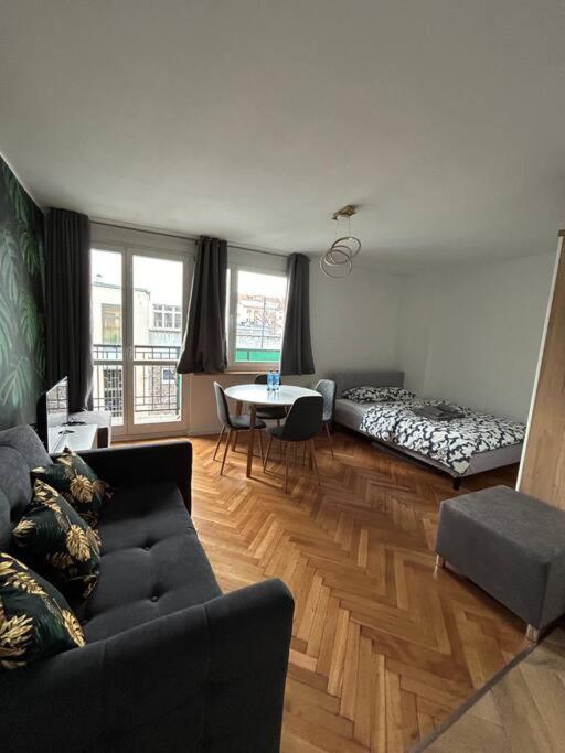 Klimatyczne Gniazdko Przy Rynku Apartamento Wrocław Exterior foto